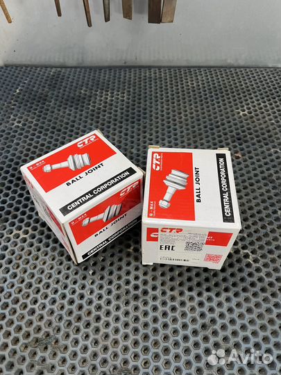 Шаровая опора Амарок