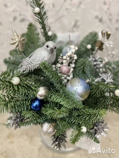 Новогодние композиции из живой ели