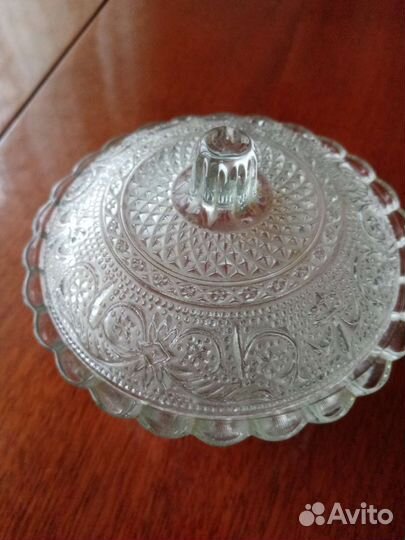 Ваза для варенья (конфетница)