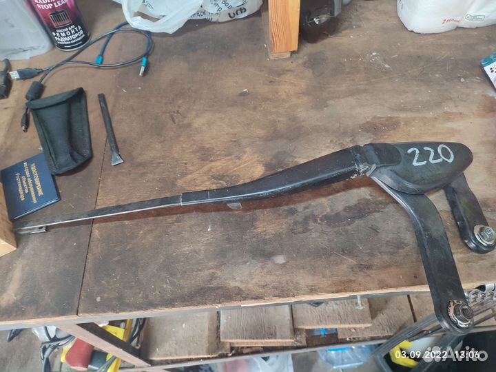 Поводок дворников Мерседес w220