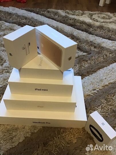 Коробки для iPhone, iPad, MacBook