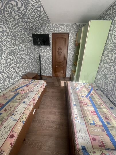 Комната 12 м², 1/3 эт.