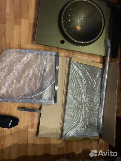 Раковина в ванную новая