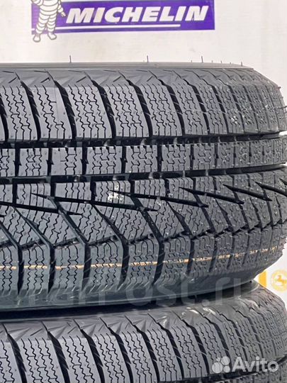 Hankook Winter I'Cept iZ 2 W616 165/55 R15 79T