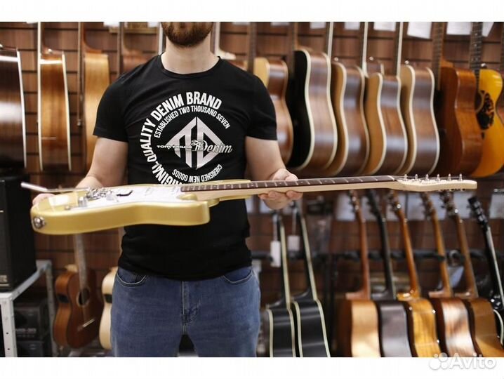 Cort G250-CGM Электрогитара, золото