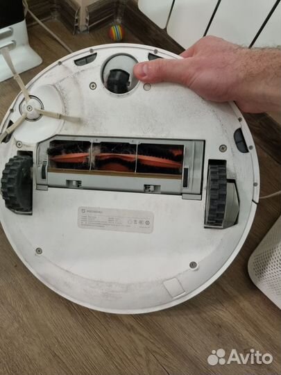 Xiaomi Mi Robot Vacuum Cleaner 1S бу