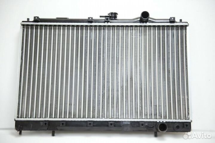 Новый радиатор Mercedes (Мерседес)