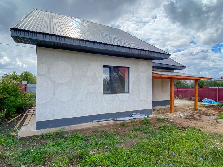 Дом 107 м² на участке 5 сот.