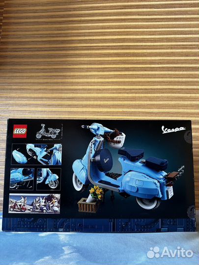 Lego Vespa