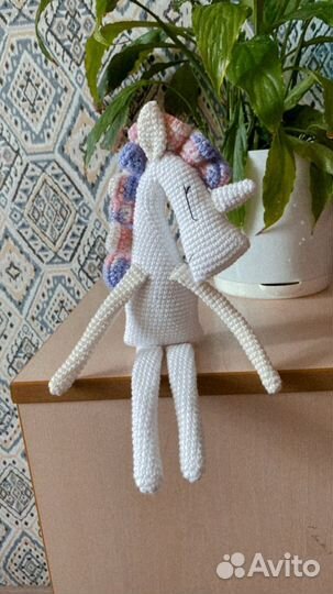 Вязаная игрушка Единорог