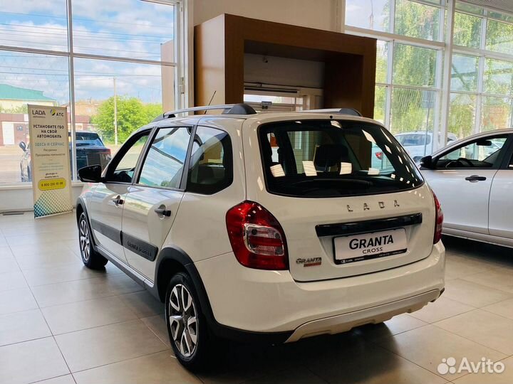 ВАЗ Granta Cross 1.6 МТ, 2023