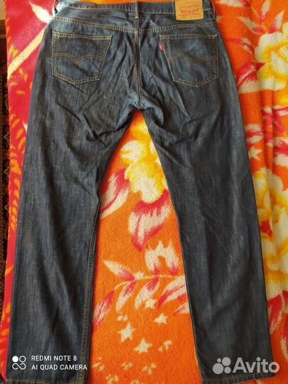 Джинсы levis