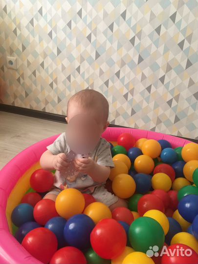 Бассейн с шариками