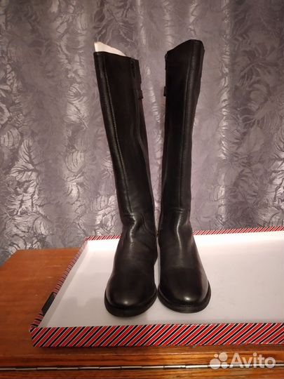 Сапоги женские осень-весна. Размер 39