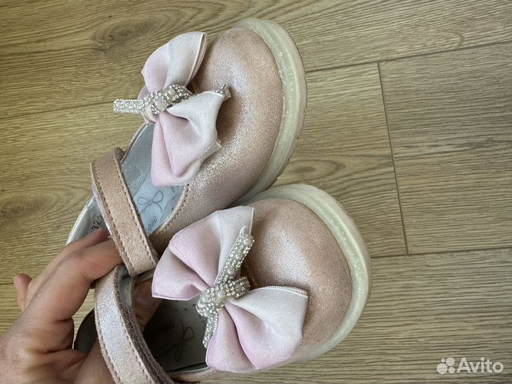Туфельки для девочки 25 р-р