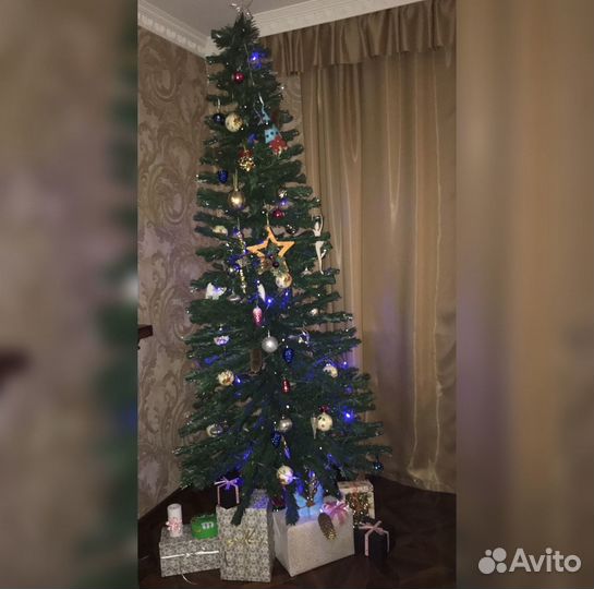 Продаю новогоднюю ёлку
