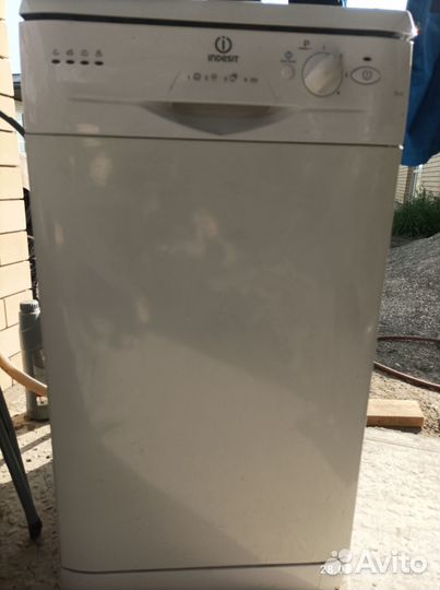 Посудомоечная машина Indesit