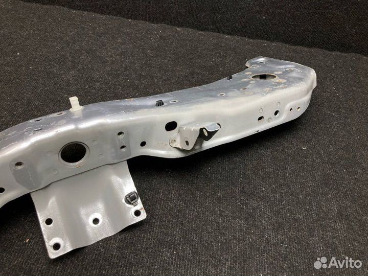 Телевизор (верхняя планка) Mitsubishi Lancer CY4A