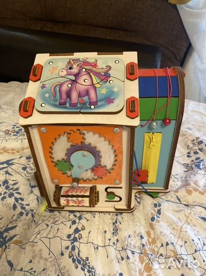 Бизиборд бизидом