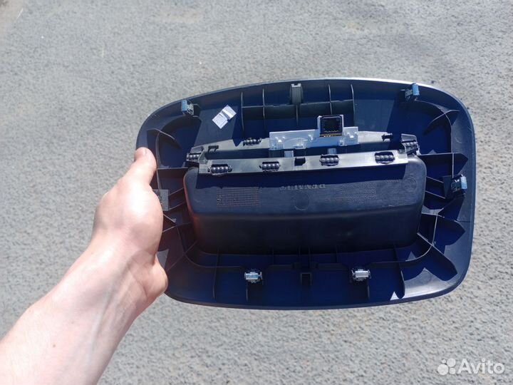 Накладка торпеды Рено Меган 3 / Флюенс