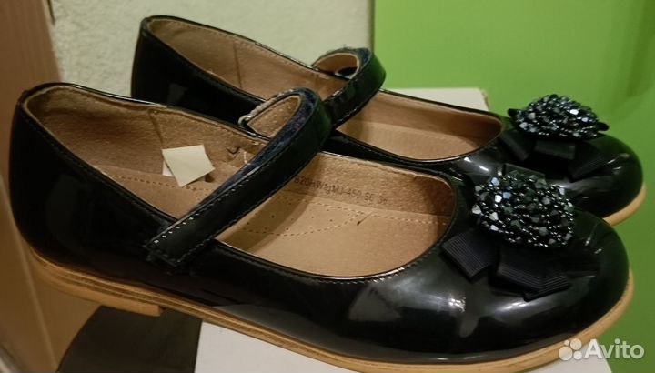 Ботинки детские 31,33,37,38