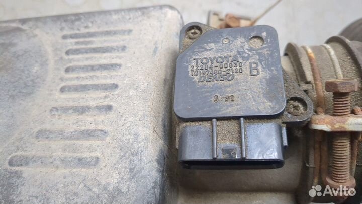 Измеритель потока воздуха Pontiac Vibe 1, 2004