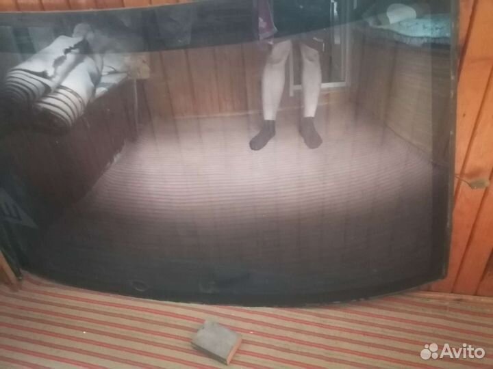 Стекло заднее mitsubishi galant 8