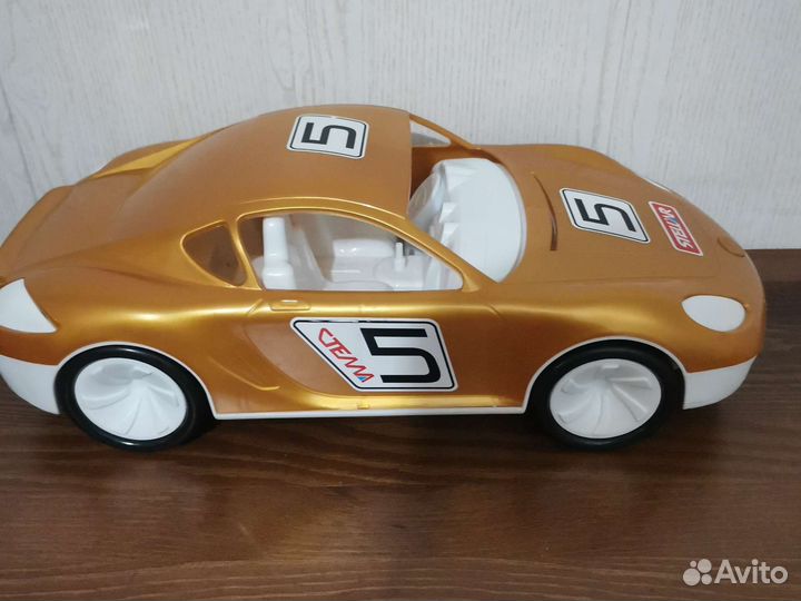 Игрушки пакетом машинки