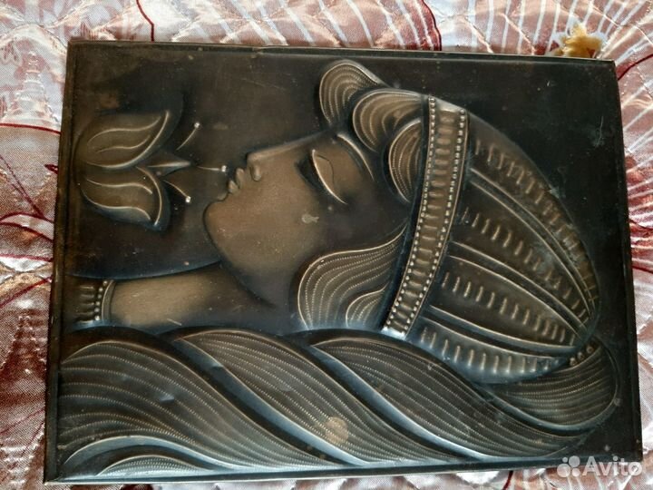 Чеканка (картины на металле)