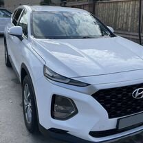 Hyundai Santa Fe 2.0 AT, 2019, 80 757 км, с пробегом, цена 3 200 000 руб.