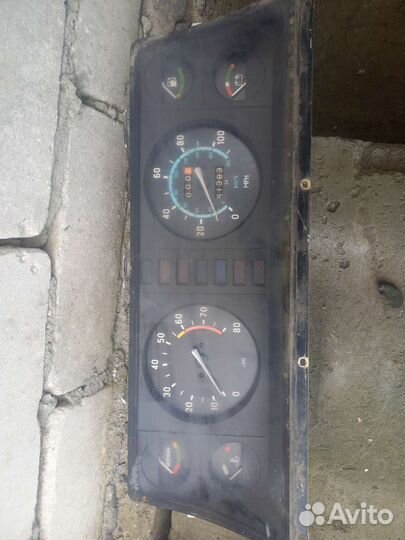 Приборная панель ваз 2107