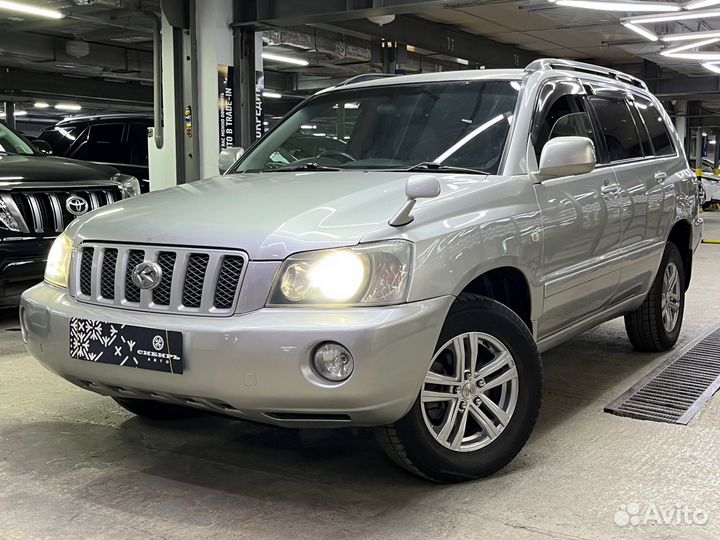 Toyota Kluger, 2000