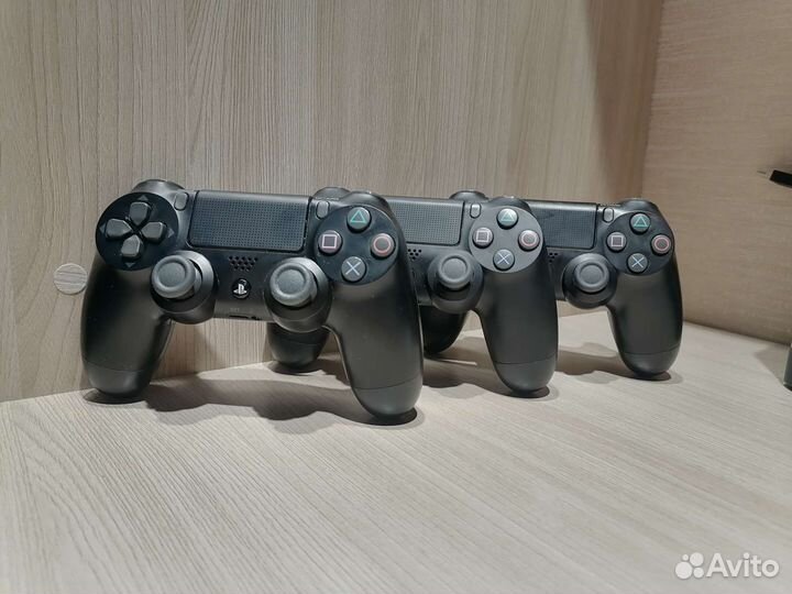 Джойстик на PS4 Оригинал