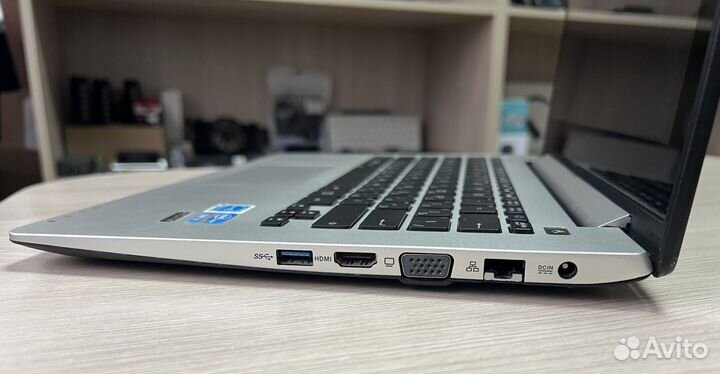 Asus vivobook S300C
