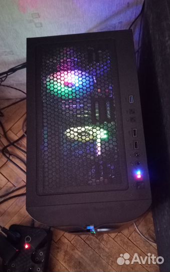 Системный блок AMD Ryzen 5, озу 32 гб + Монитор 24