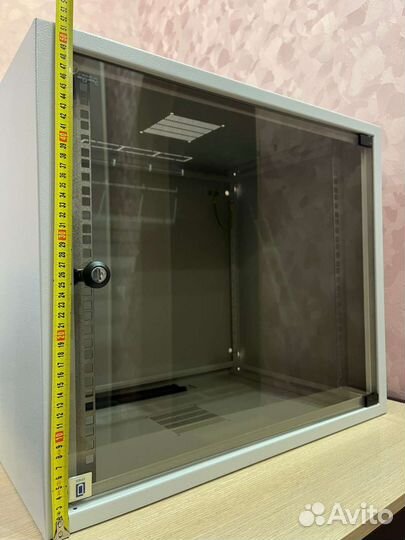 Шкаф телекоммуникационный настенный 10U