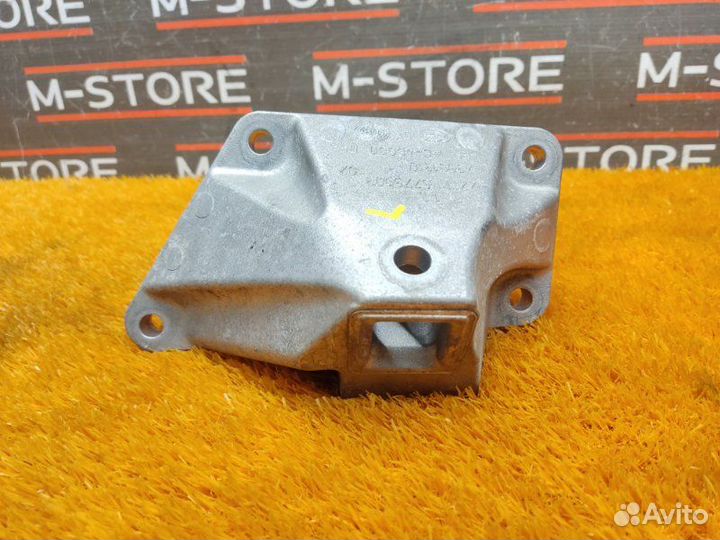 Кронштейн подушки двигателя левый Bmw 7-Series F01