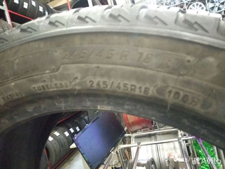 Michelin X-Ice Snow 245/45 R18 100H