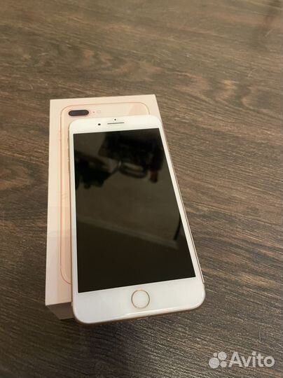 iPhone 8 Plus, 64 ГБ