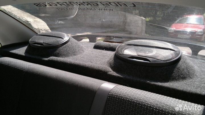 Акустическая полка на Лада Гранта