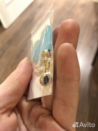 Золотые серьги