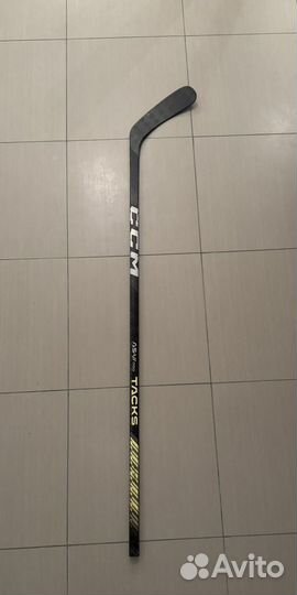 Клюшка хоккейная правый хват