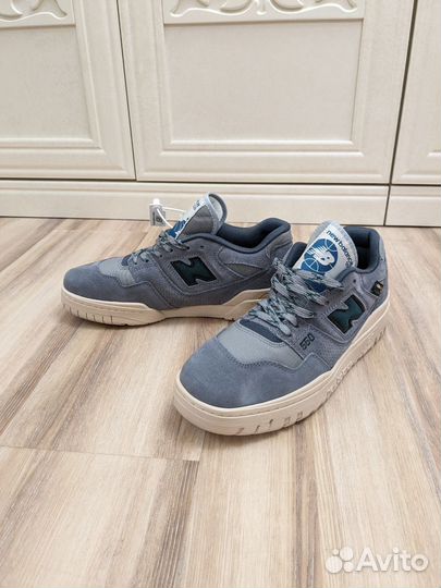 Кроссовки New Balance 550