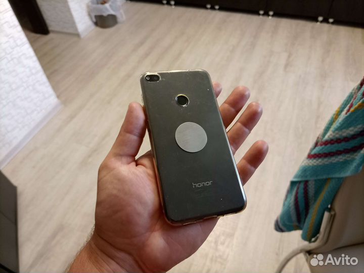 Телефон honor 8 lite