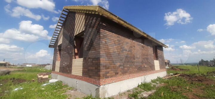 Коттедж 115 м² на участке 6 сот.