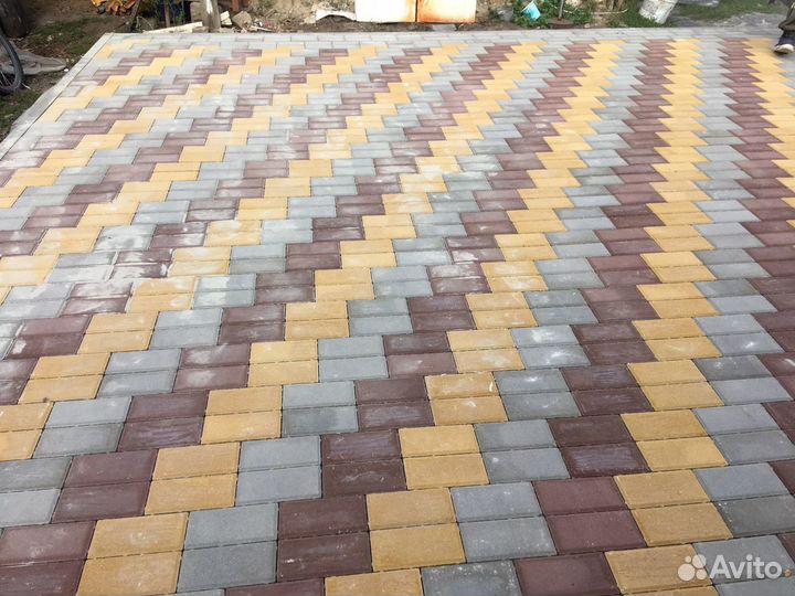 Укладка тротуарной плитки