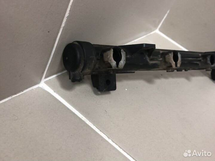 Рампа рейка топливная cggb Skoda Fabia 2007-15 1.4