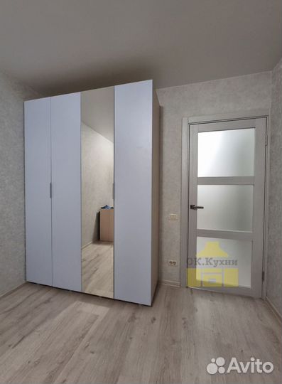 Шкаф стенка