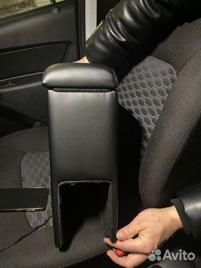 Подлокотник на гранту