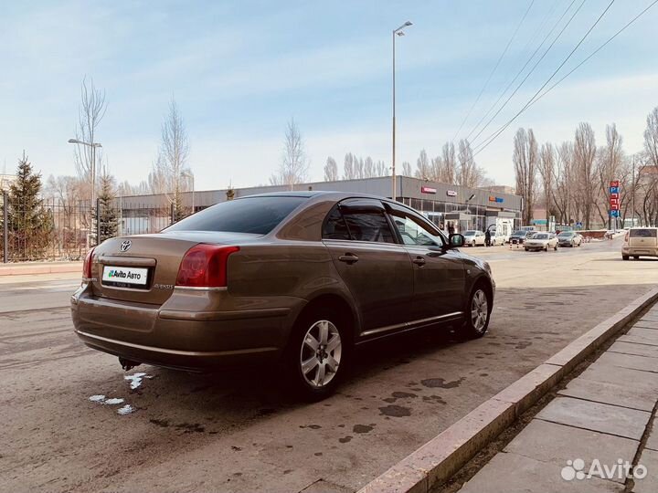 Toyota Avensis 1.8 МТ, 2003, 400 000 км